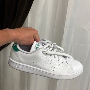 Adidas white and green tennis shoes